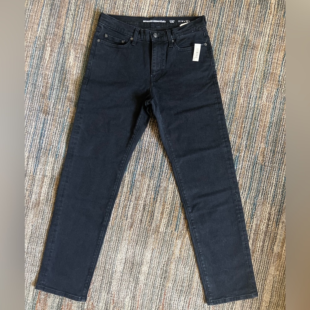 NWT Amazon Essentials Men’s 31 W x 32 L Black Jeans